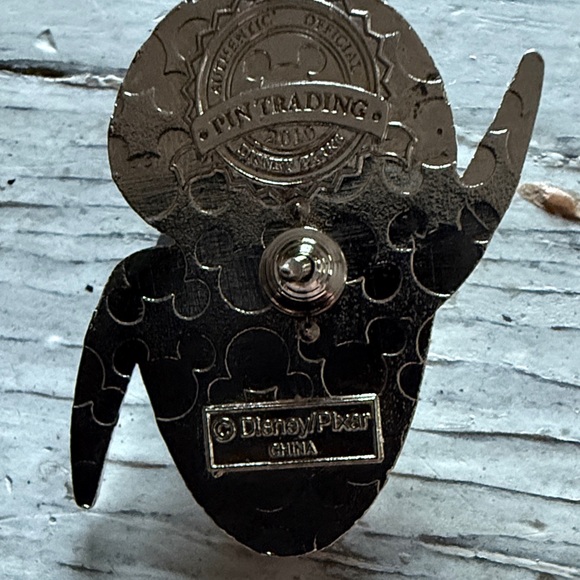Authentic Disney 2010 Pin. Cutie, but I don’t know their name. - Picture 3 of 5